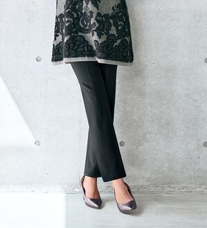 BELLUNA（ベルーナ）の「すっきり伸びる！ハイテンション美脚パンツ　ストレート（フルレングスパンツ）」｜詳細画像