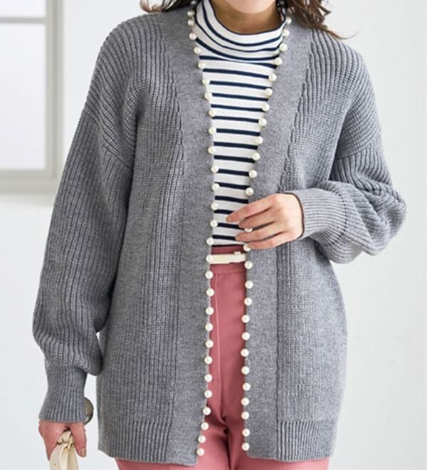 BELLUNA（ベルーナ）の「吸湿発熱ハイネックプルオーバー（カットソー）」｜詳細画像