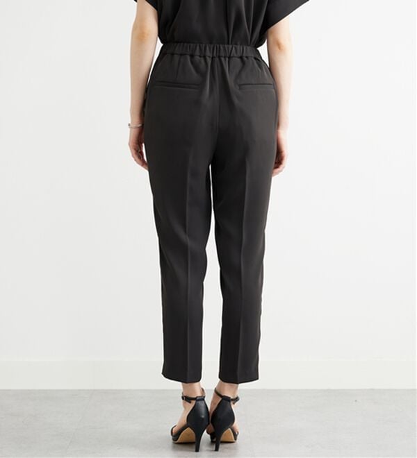 BELLUNA（ベルーナ）の「〈オフィス対応〉テーパードパンツ（テーパードパンツ）」｜詳細画像