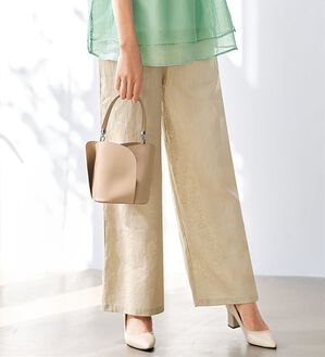 BELLUNA（ベルーナ）の「柔らか麻１００％イージーワイドパンツ（ワイドパンツ・ガウチョ）」｜ベージュ