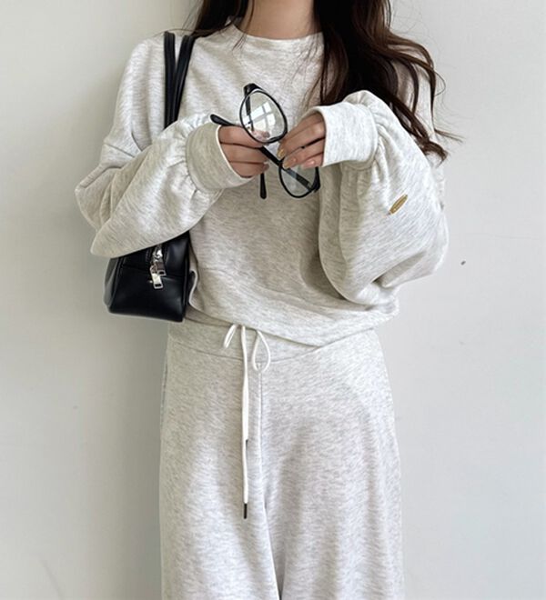 GeeRA（ジーラ）の「ボリュームスリーブ裏毛ショートスウェット（トレーナー・スウェット）」｜詳細画像