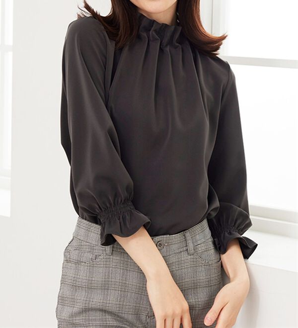 BELLUNA（ベルーナ）の「着脱楽々！タックデザインブラウス（ブラウス）」｜詳細画像