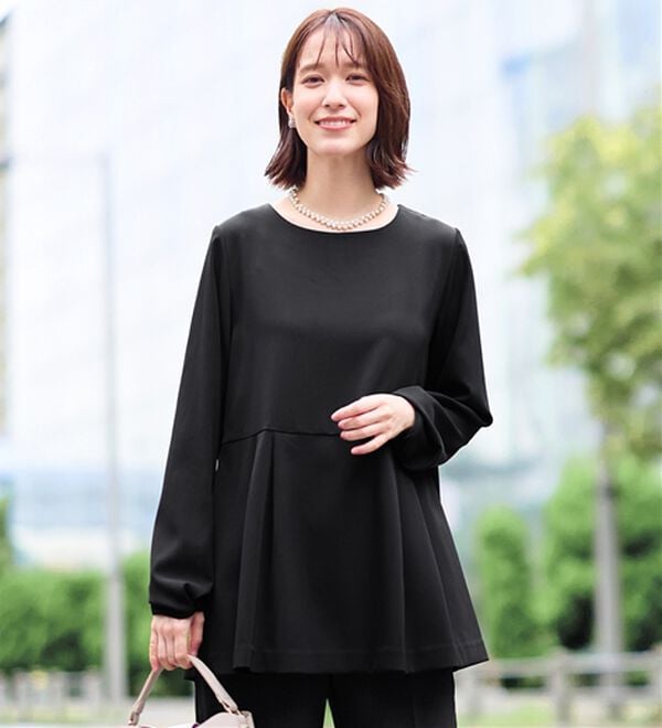 Viola e Viola（ヴィオラ エ ヴィオラ）の「【３点セット】着回し自在快適セットアップスーツ（パンツスーツ）」｜詳細画像