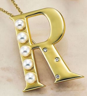 BELLUNA（ベルーナ）の「＜桂由美監修＞イニシャルブローチペンダント（ネックレス・ペンダント）」｜R