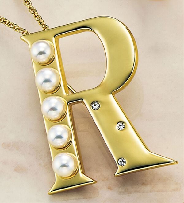 BELLUNA（ベルーナ）の「＜桂由美監修＞イニシャルブローチペンダント（ネックレス・ペンダント）」｜R