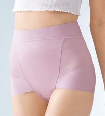 「夏の快適ショーツガードル（ガードル）」