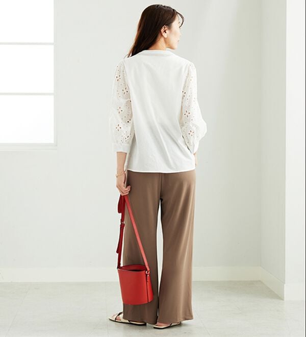 BELLUNA（ベルーナ）の「花柄レース切替デザインブラウス（ブラウス）」｜詳細画像
