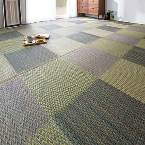 「格子柄い草上敷「ピーア」（い草ラグ）」｜ダークグレー裏貼あり