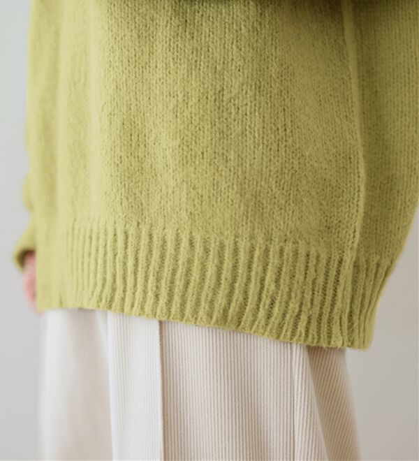 Viola e Viola（ヴィオラ エ ヴィオラ）の「ゆるっとふんわり素材ニット（ニット・セーター）」｜詳細画像