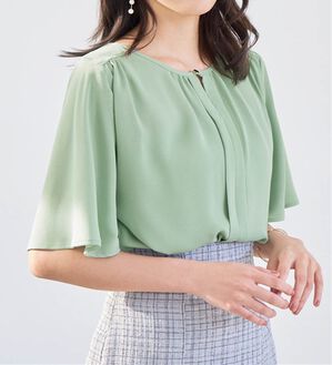 人気完売品✨ビアズリー花更紗ギャザーブラウス前後2wayグリーンゆったり