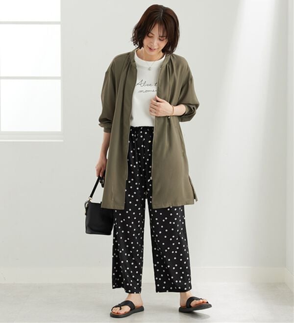 BELLUNA（ベルーナ）の「とろみ素材イージーケアロング丈ジャケット（その他ジャケット）」｜詳細画像