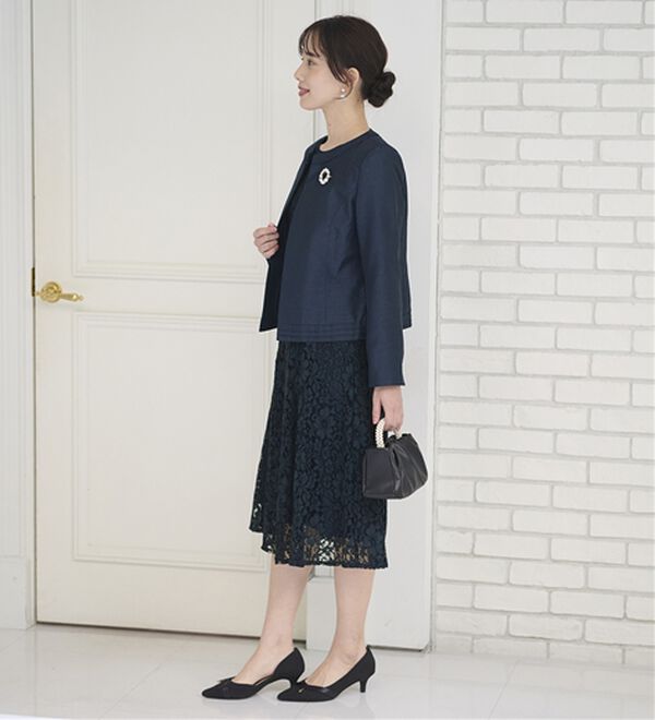 BELLUNA（ベルーナ）の「シャンタン素材ノーカラージャケットレースワンピースアンサンブル（ワンピースセットスーツ）」｜詳細画像