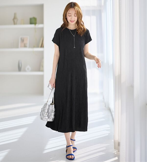 alotta（アロッタ）の「【４つの機能付】ひんやり楽ちん快適！フレアーワンピース（カットソーワンピース）」｜詳細画像