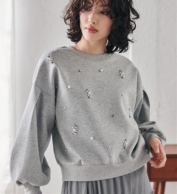 RANAN（ラナン）の「ビジュー使いボリューム袖プルオーバー（カットソー）」｜ライトグレー