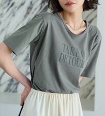 BELLUNA（ベルーナ）の「綿１００％プリントＴシャツ（Tシャツ）」