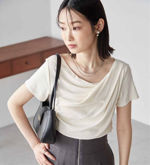 RANAN（ラナン）の「【ひんやり/UV対策】上品ドレープリブTシャツ（カットソー）」｜詳細画像