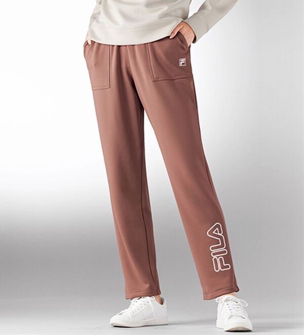 BELLUNA（ベルーナ）の「＜ＦＩＬＡ＞裏シャギー暖かジョガーパンツ（その他パンツ）」｜モカピンク