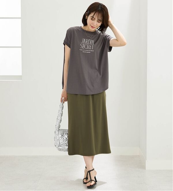 BELLUNA（ベルーナ）の「【セットアップ】重ね着風プルオーバー＆スカートセット（アンサンブル）」｜詳細画像