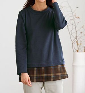 BELLUNA（ベルーナ）の「まるで着る毛布！静電防止付裏ファー重ね着風プルオーバー（カットソー）」｜ネイビー