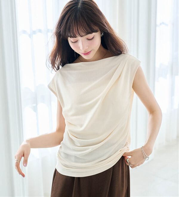 RANAN（ラナン）の「【ひんやり・ＵＶ】タックドレープフレンチスリーブカットソー（Tシャツ）」｜詳細画像