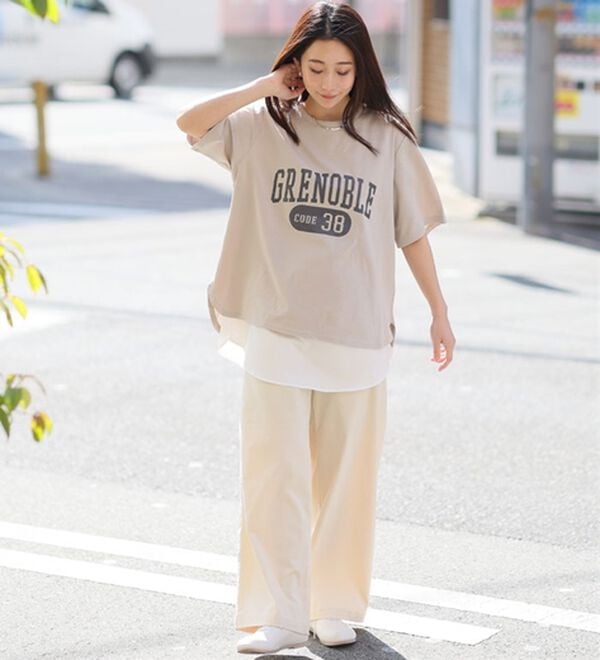 A HAPPY MARILYN（アハッピーマリリン）の「【Ｍ～８Ｌ】【接触冷感・ＵＶ対策】カレッジプリント裾ラウンドＴシャツ（Tシャツ）」｜詳細画像