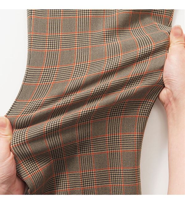 VINNO（ヴィノ）の「チェック柄テーパードパンツ（テーパードパンツ）」｜詳細画像