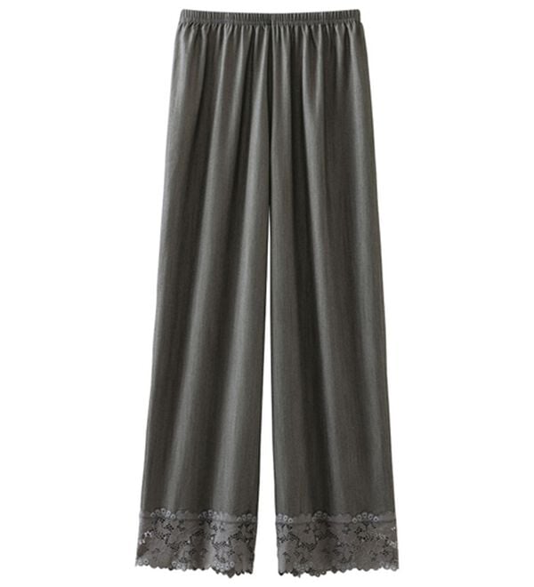 LAVIENNE（ラヴィエンヌ）の「裾魅せデニムライクペチパンツ（肌着・インナーウェア）」｜デニムブラック