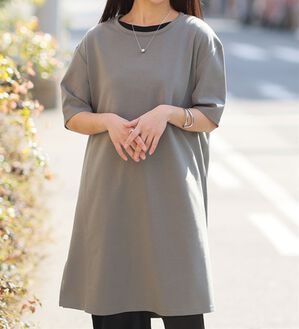 A HAPPY MARILYN（アハッピーマリリン）の「【Ｍ～８Ｌ】【接触冷感・吸水速乾】体型カバー五分袖チュニック（チュニック）」｜カーキ
