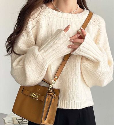 GeeRA（ジーラ）の「ボリュームスリーブショートニット（ニット・セーター）」