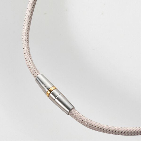 ファイテン＞RAKUWA磁気チタンネックレス メタルトップ