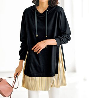 BELLUNA（ベルーナ）の「裾プリーツ切替ワイドネックチュニック（チュニック）」｜黒／ベージュ