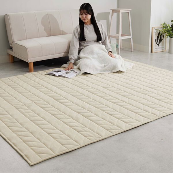 iellio（イエリオ）の「ふわふわ感触！はっ水ふっくらキルトラグ＜裏面滑り止め加工付・洗濯機で洗える・麻風・オールシーズン・おしゃれ＞（ラグ）」｜ベージュ