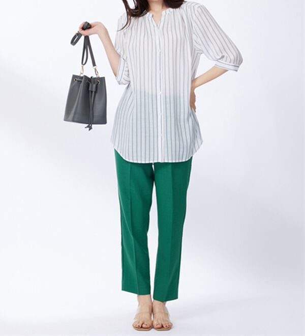 BELLUNA（ベルーナ）の「スラブ素材スキッパーデザインシャツチュニック（チュニック）」｜詳細画像