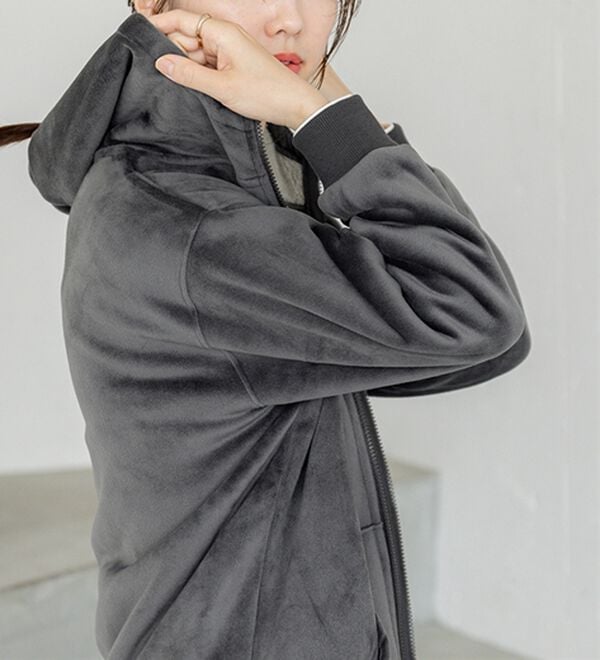 BELLUNA（ベルーナ）の「【快適Ｌａｂ．】リッチベロア素材裏ボアパーカー（パーカー）」｜詳細画像