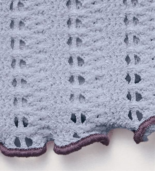 BELLUNA（ベルーナ）の「透かし編レース配色メロープルオーバー（カットソー）」｜詳細画像