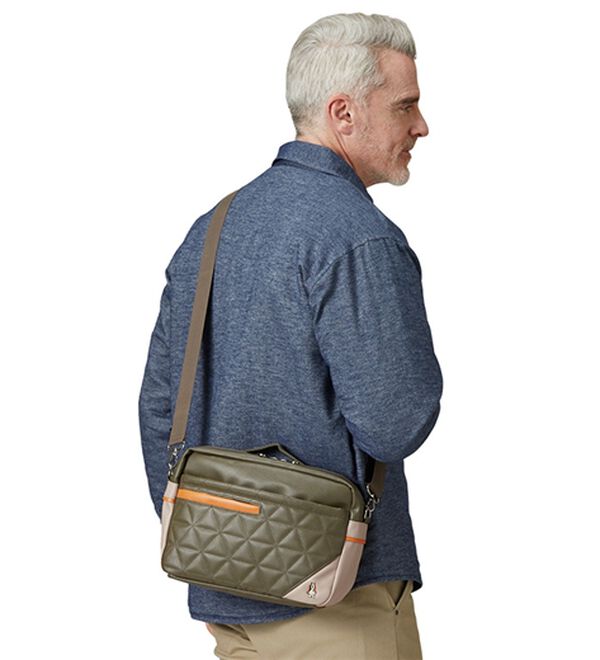 「＜ハッシュパピー＞大人に似合うキルティングショルダー（メンズショルダーバッグ）」｜詳細画像