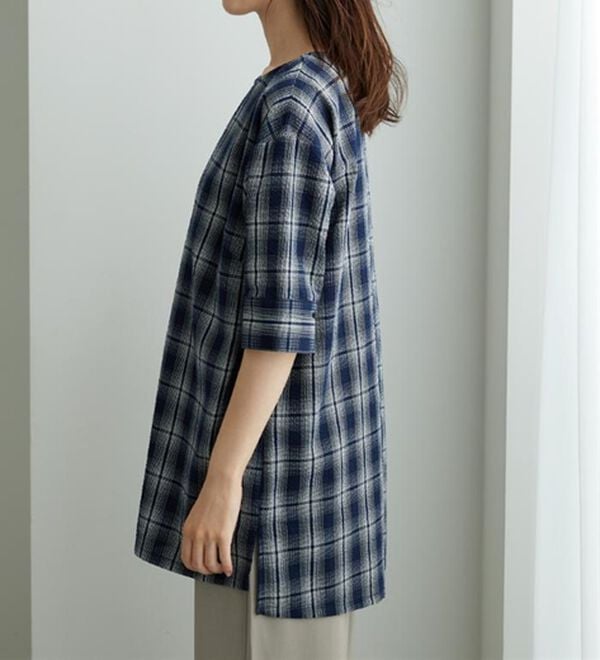 BELLUNA（ベルーナ）の「サッカー素材チェック柄チュニック（チュニック）」｜詳細画像