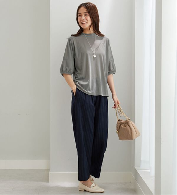 BELLUNA（ベルーナ）の「ベロア素材ふんわり袖プルオーバー（カットソー）」｜詳細画像