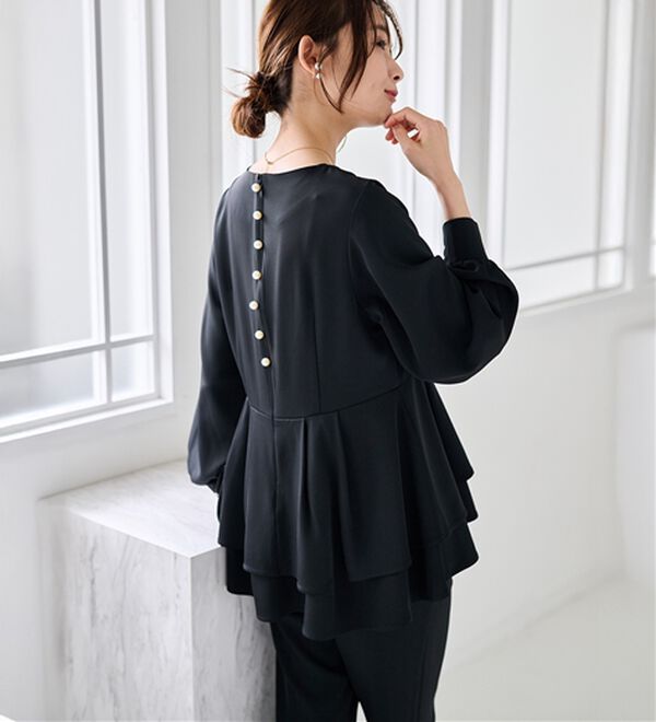 RANAN（ラナン）の「【２点セット】洗える！バックパール調ペプラムチュニックセットアップ（パンツスーツ）」｜詳細画像