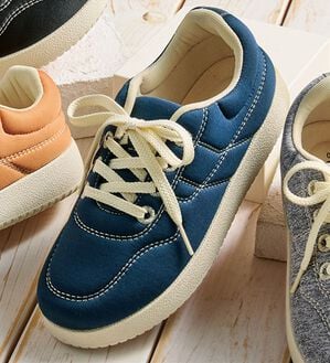 BELLUNA（ベルーナ）の「はっ水！ステッチデザインスニーカー（スニーカー）」｜ネイビー