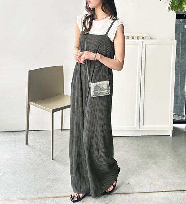 GeeRA（ジーラ）の「フリルデザインサロペット（オールインワン）」｜詳細画像