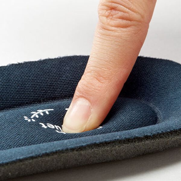 BELLUNA（ベルーナ）の「快適ストレッチ素材スタイリッシュパンプス（パンプス）」｜詳細画像