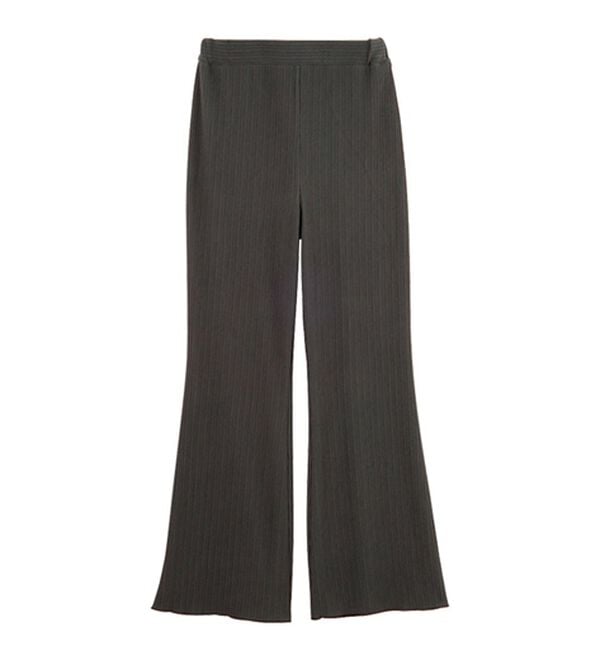 GeeRA（ジーラ）の「セルフカット美脚魅せセミフレアパンツ（フルレングスパンツ）」｜詳細画像