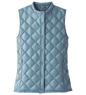 BELLUNA（ベルーナ）の「洗える！キルト柄軽量ダウンベスト（ベスト）」｜ブルー