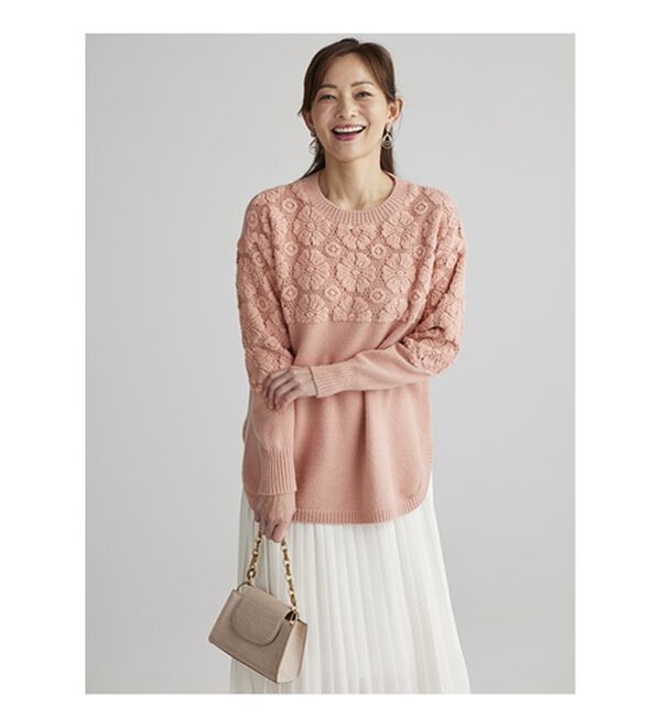 BELLUNA（ベルーナ）の「ふんわりフラワーレースニット（ニット・セーター）」｜詳細画像