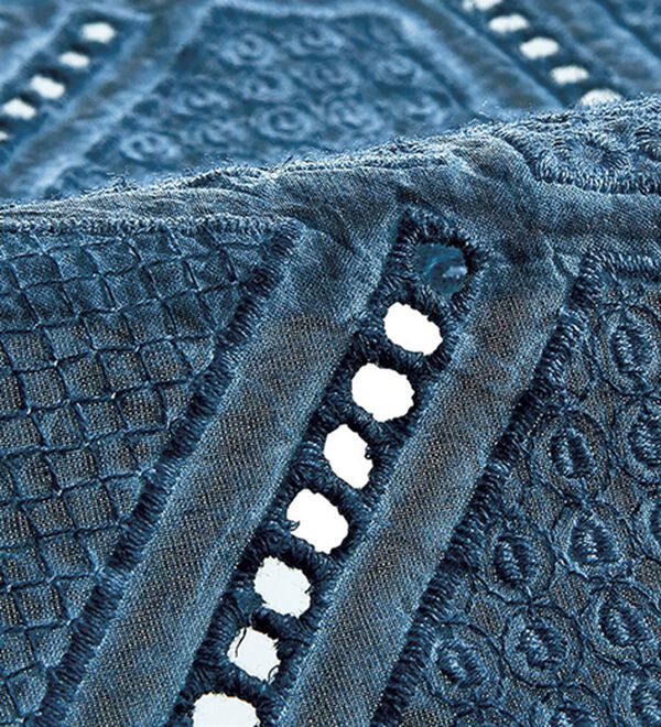 BELLUNA（ベルーナ）の「洗い加工刺しゅうレース素材ジャケット（その他ジャケット）」｜詳細画像