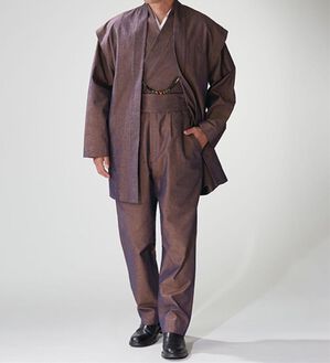 「三河木綿和風着物スーツ「翠」（メンズ和装・浴衣・和装グッズ）」｜黒茶(くろちゃ)