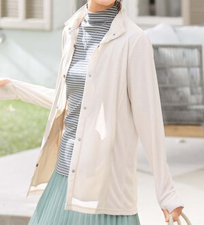 LAVIENNE（ラヴィエンヌ）の「サラッとひんやりＵＶカバーブルゾン（パーカー）」｜詳細画像