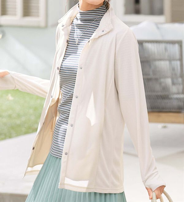 LAVIENNE（ラヴィエンヌ）の「サラッとひんやりＵＶカバーブルゾン（パーカー）」｜詳細画像