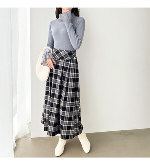 GeeRA（ジーラ）の「プリーツ付ハイネックリブニットトップス（ニット・セーター）」｜詳細画像